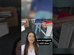 máquina de descascamento cortando