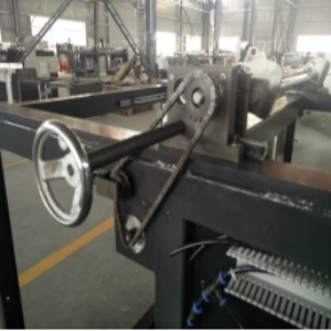 comprar Borda de ataque cortando da máquina do leito automático que alimenta a máquina automática do dado online manufacture