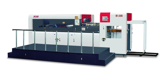 comprar Precisão de 0,18 mm Máquina de corte semi-automática para Max.Paper Dimensão 1500 × 1105mm online manufacture
