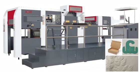 Máquina automática de estampação de folhas a quente 600T 7000s/h 1030mm Folha
